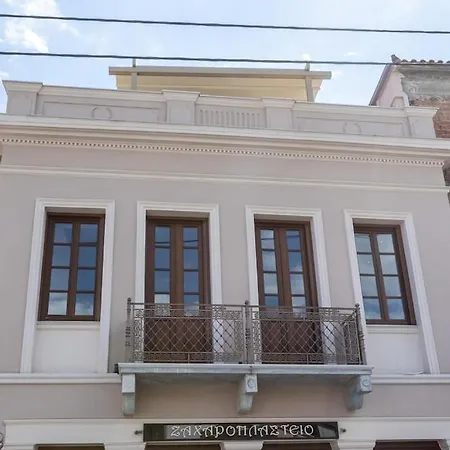 Orion Maison: Luxury 3-bedroom Maisonette In The Center Of Town