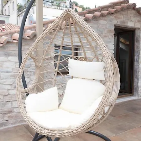 Orion Maison: Luxury 3-bedroom Maisonette In The Center Of Town Willa *